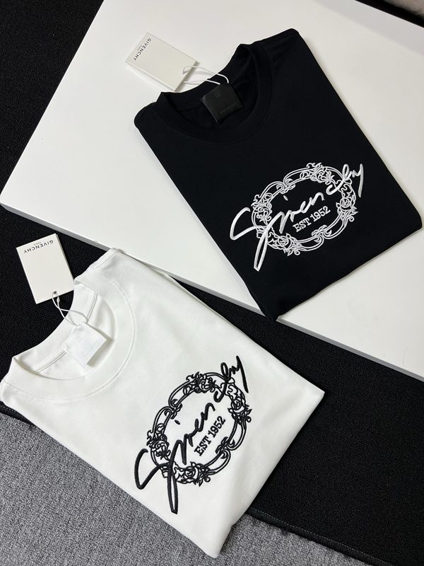 ブランドTシャツ背面デザイン
